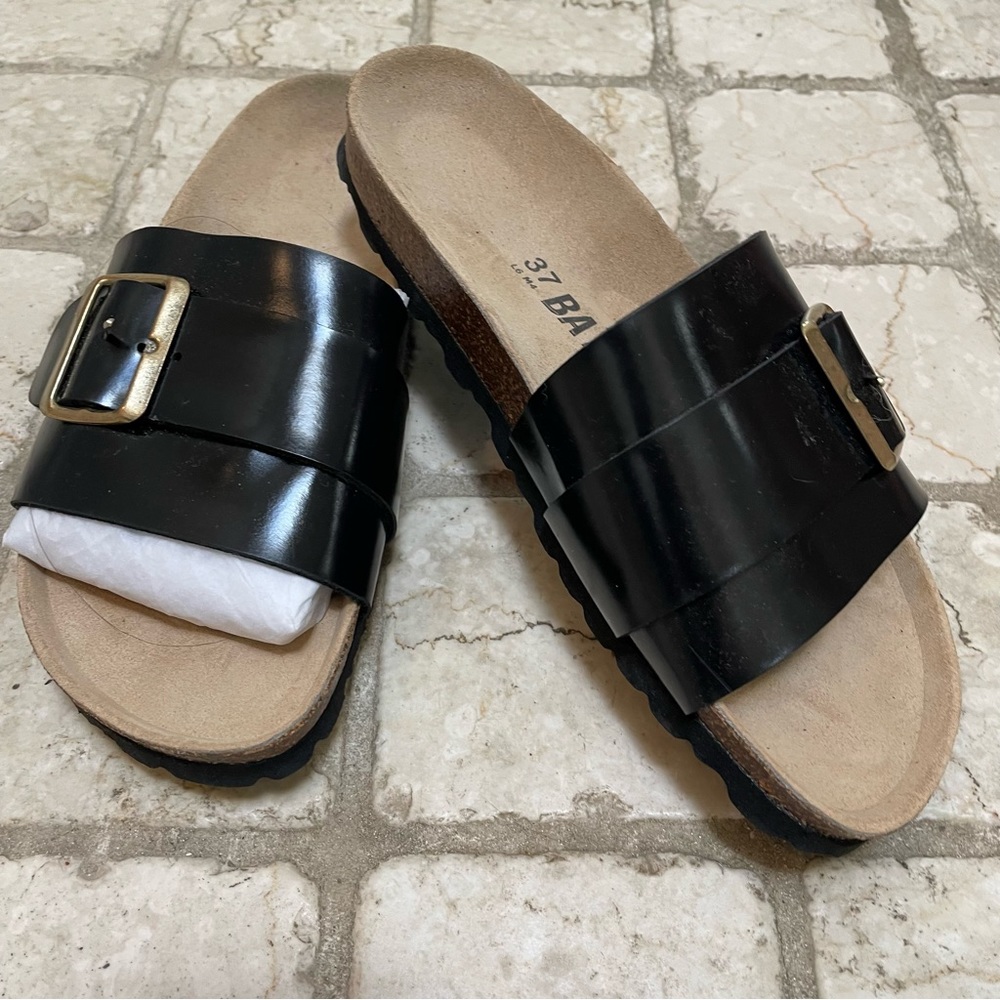Brand New BAYTON Slide Sandals Sz 37